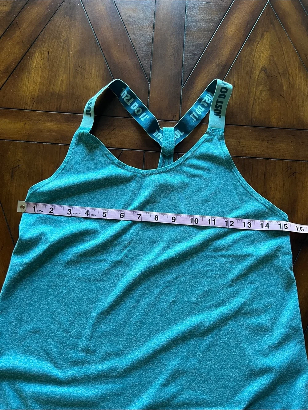 Nike lightweight tank